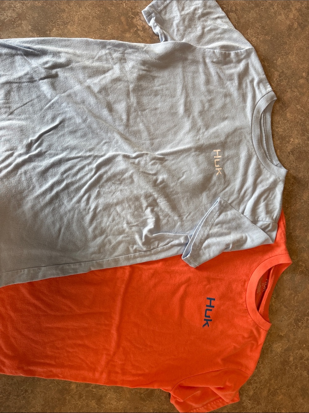 Huk Kids Short-Sleeve Performance Tee - Light Blue & Orange Youth Large